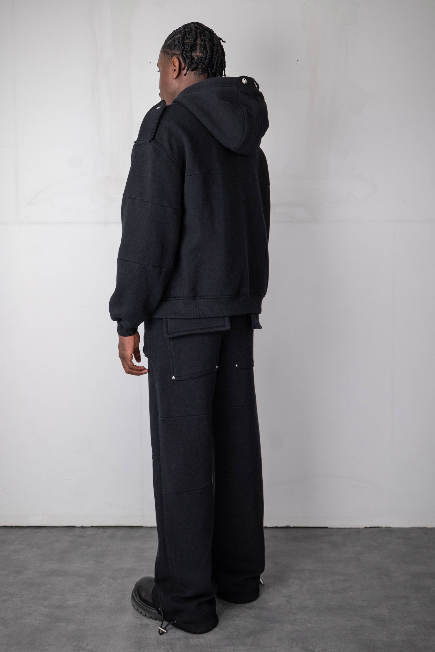 BASIC MILITARY ZIPPER