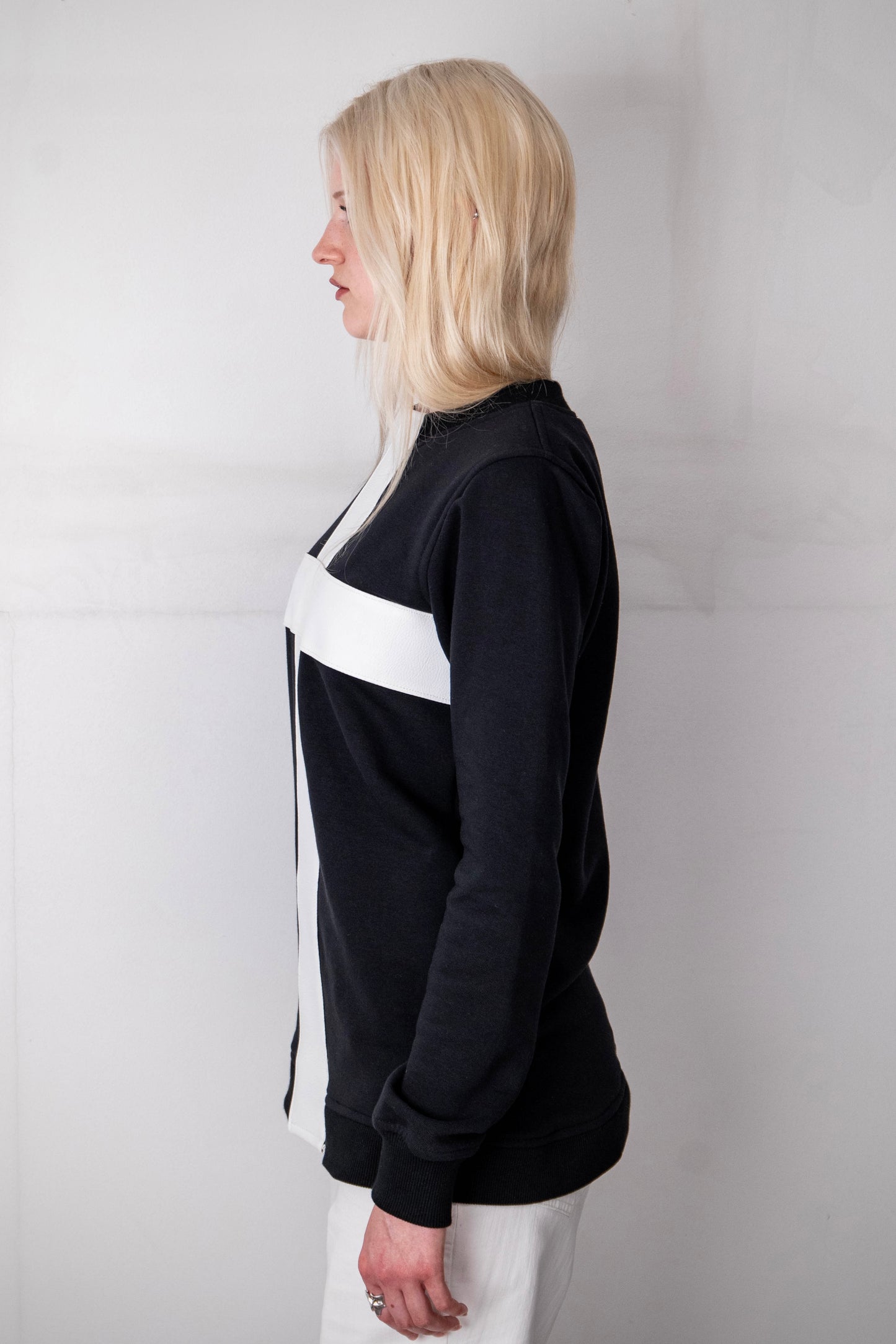 BLACK LEATHER CROSS SWEATER