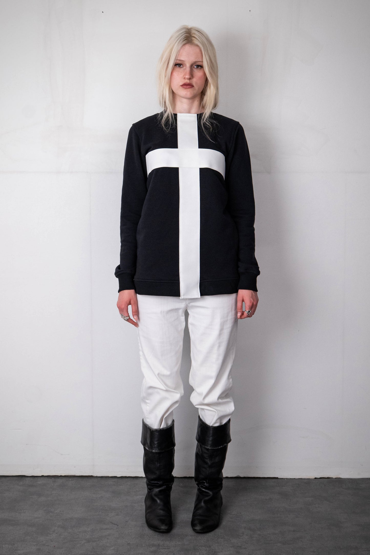 BLACK LEATHER CROSS SWEATER