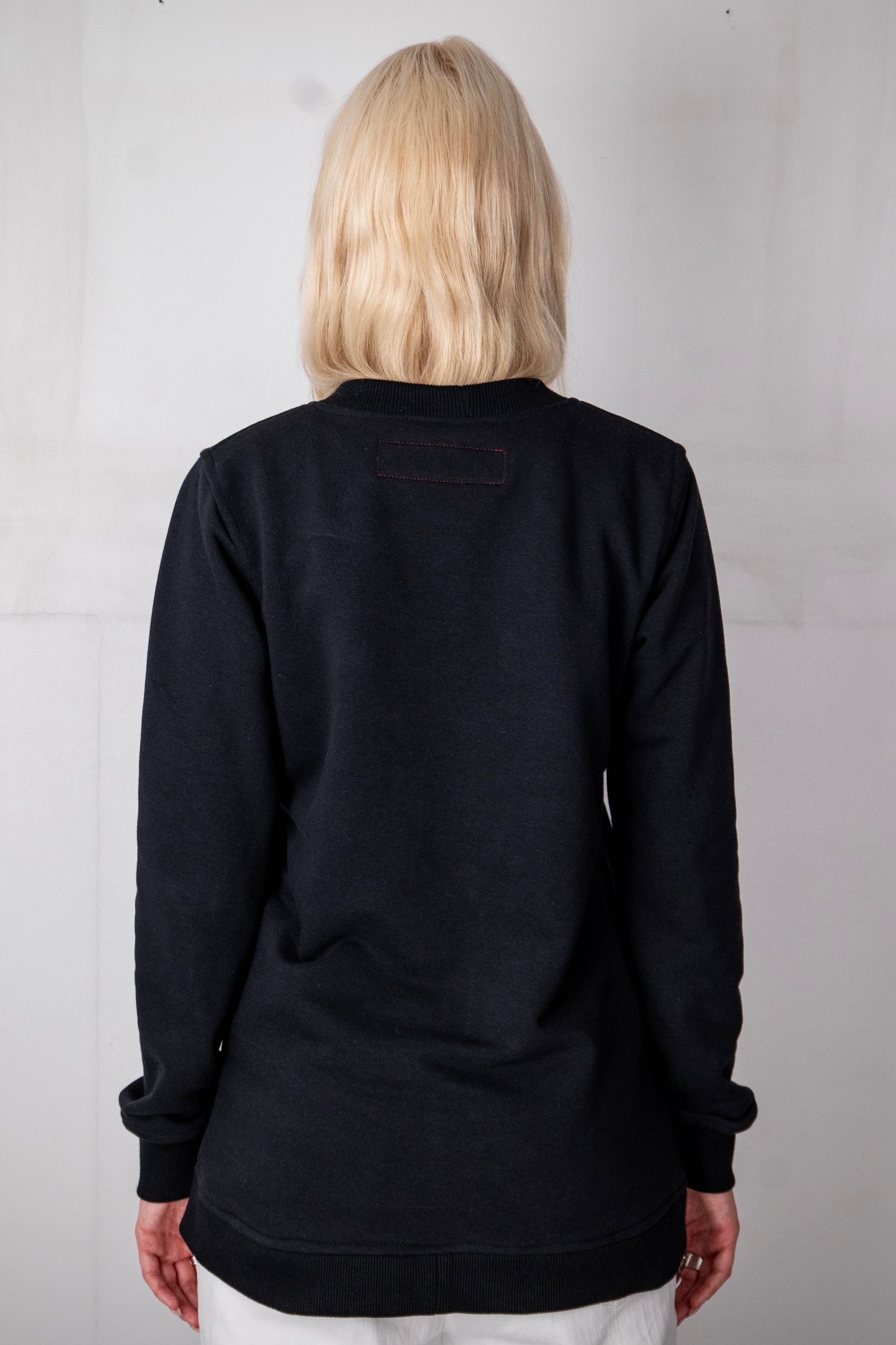 BLACK LEATHER CROSS SWEATER