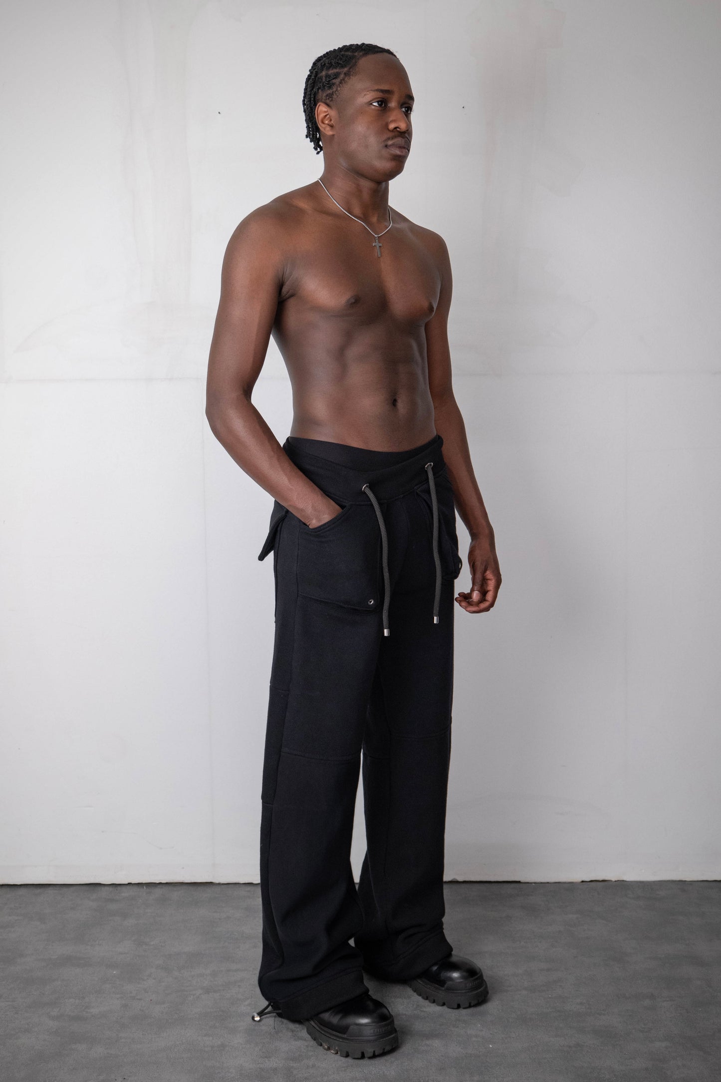 BASIC MILITARY JOGGER
