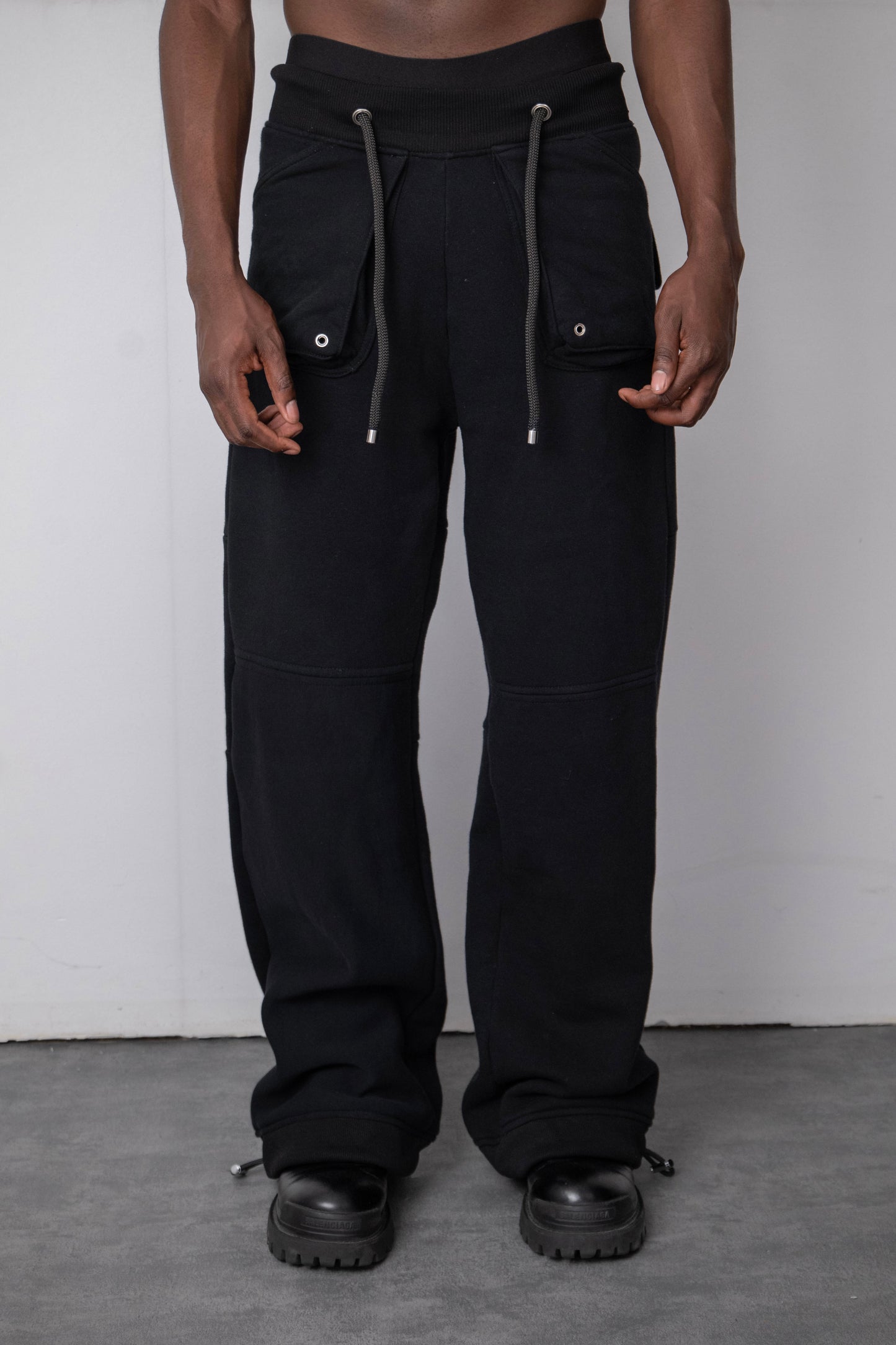 BASIC MILITARY JOGGER